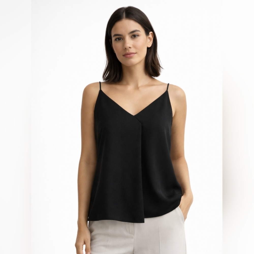 Uniqlo Black 100% Polyester V-Neck Spaghetti Strap Camisole
